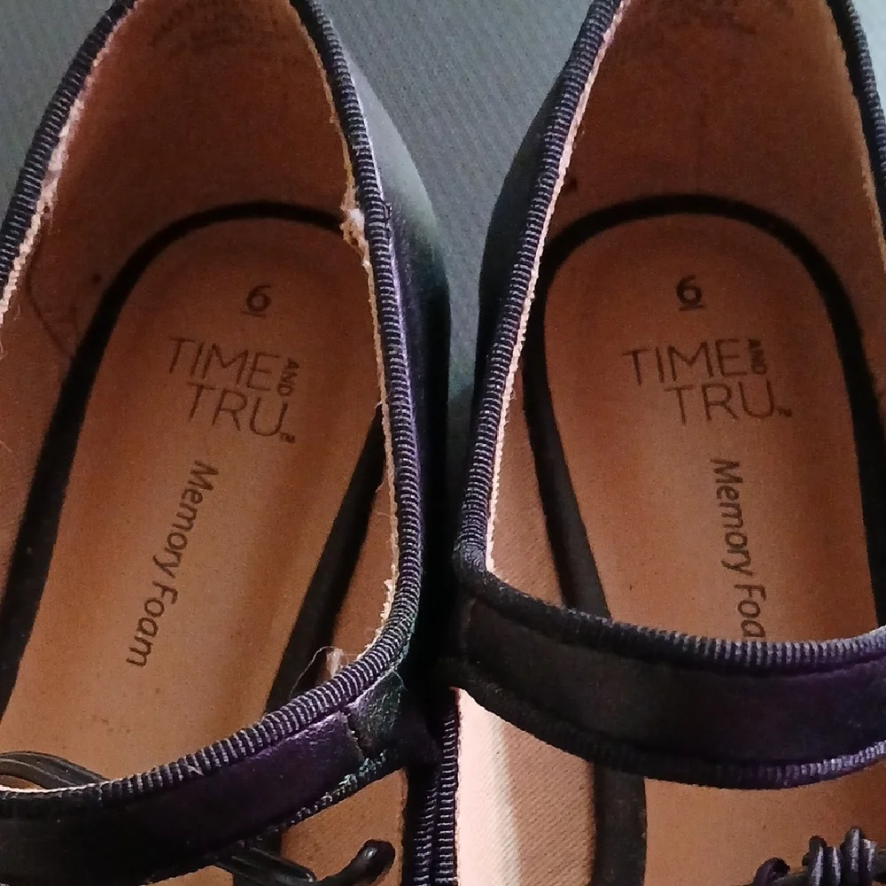 Time and Tru Black Mary Jane Shoes